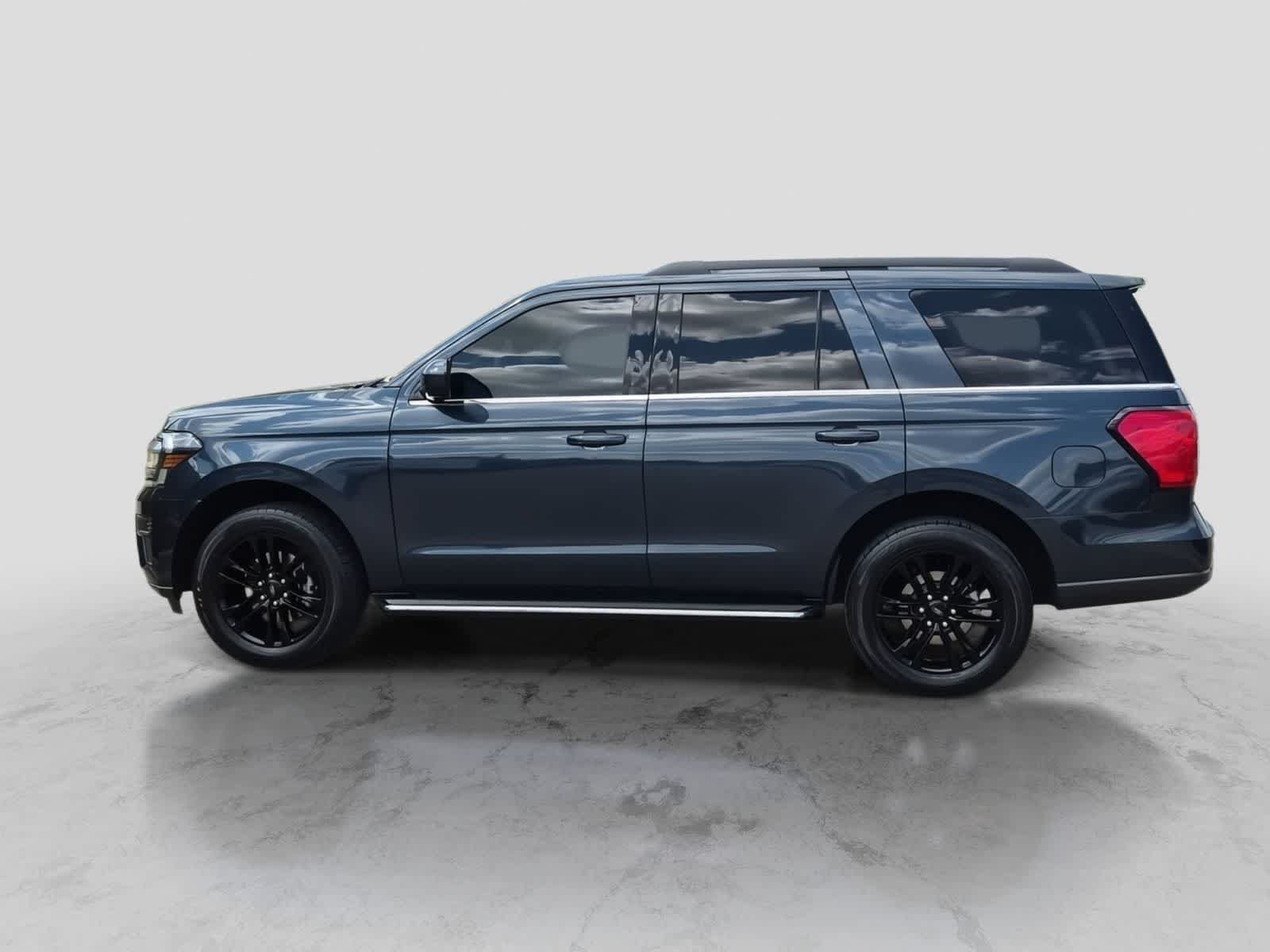 Used 2022 Ford Expedition XLT RWD image 5