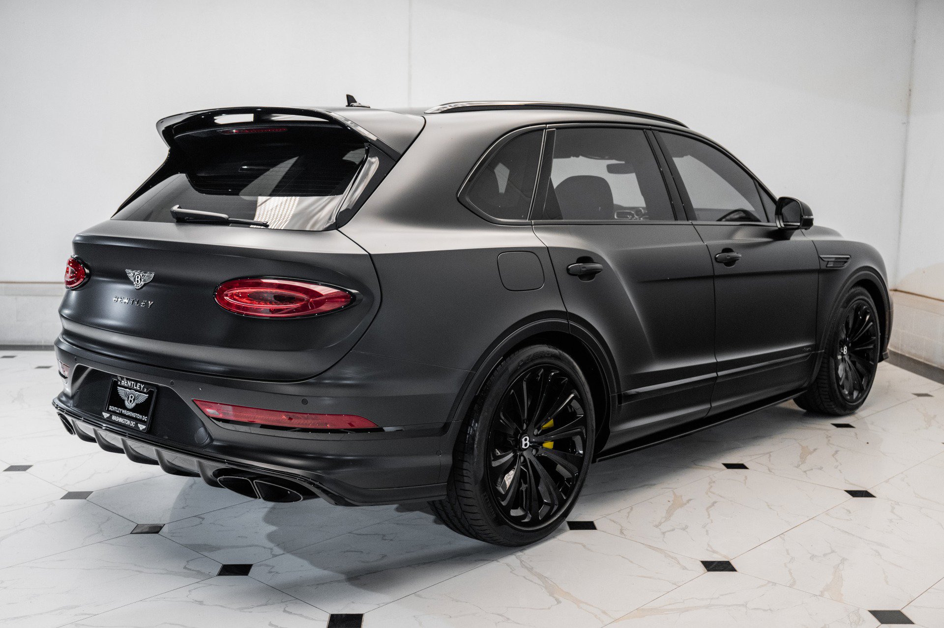 Certified 2024 Bentley Bentayga image 11