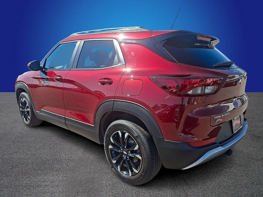Used 2023 Chevrolet TrailBlazer LT w/ Convenience Package FWD image 6