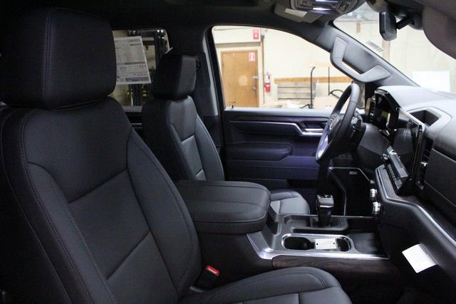 New 2026 GMC Sierra 1500 SLT w/ SLT Premium Plus Package image 11