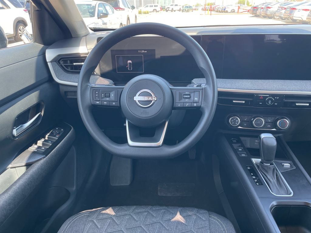 Certified 2025 Nissan Kicks SV w/ SV Premium Package FWD image 13