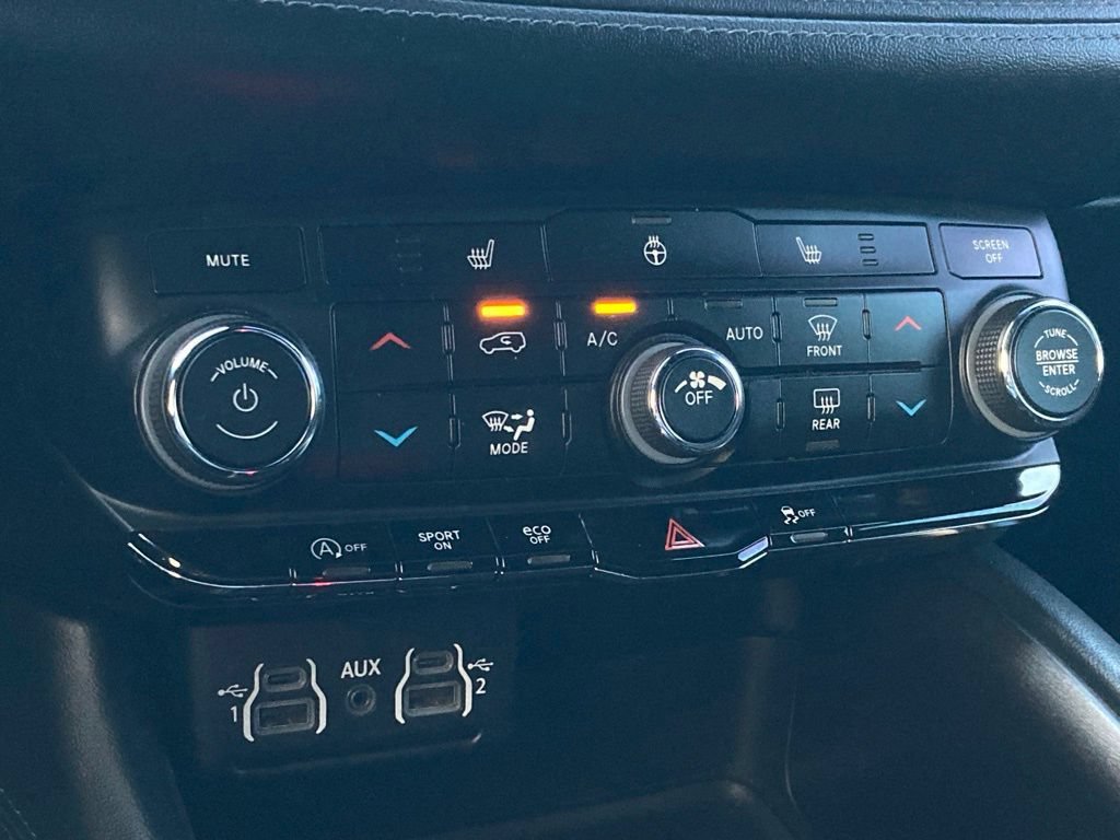 Used 2023 Dodge Durango SXT RWD image 26