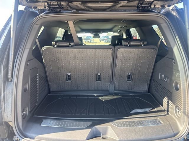 Used 2025 Chevrolet Tahoe RST w/ RST Capability Package image 12