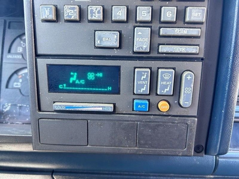 Used 1990 GMC Sierra 1500 2WD Extended Cab image 12