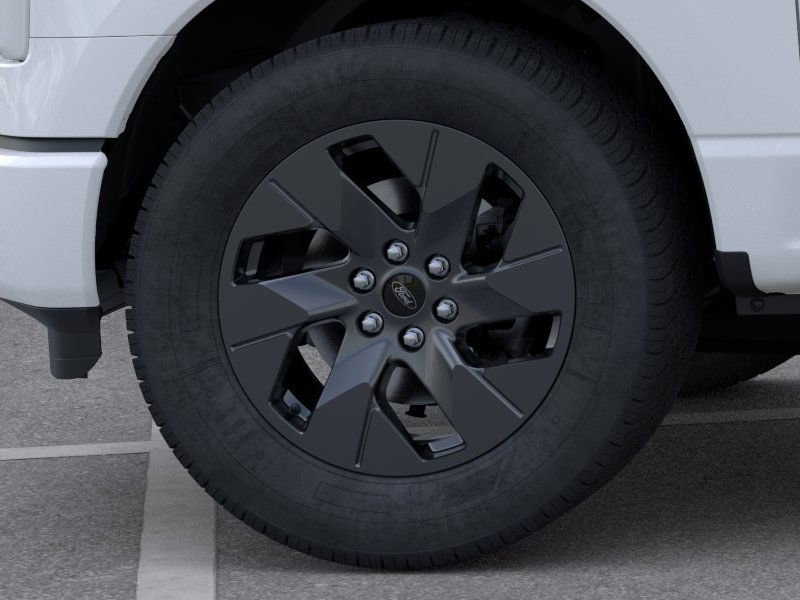 New 2025 Ford F150 Lightning Flash AWD/4WD image 19