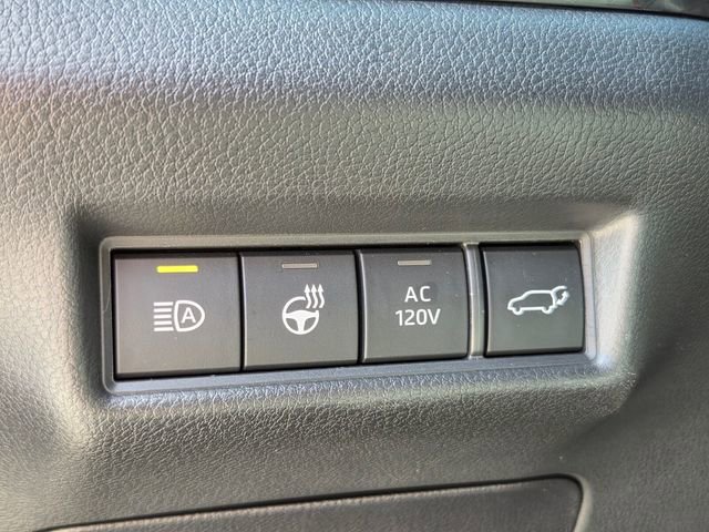 Used 2025 Toyota Grand Highlander AWD Hybrid image 17