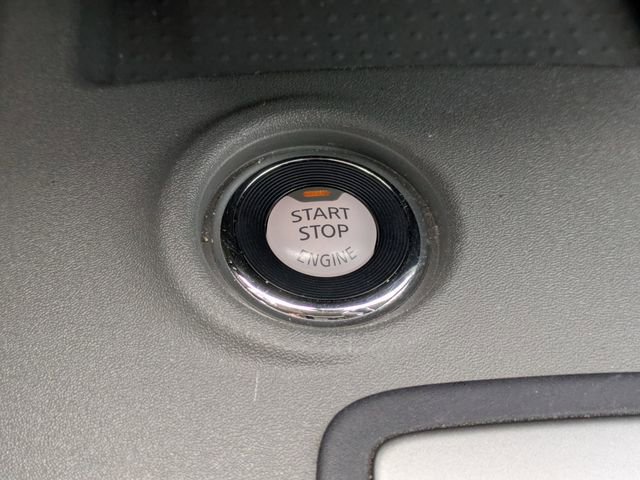 Used 2020 Nissan Frontier SV image 30