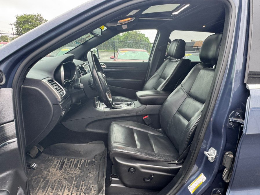 Used 2020 Jeep Grand Cherokee Limited AWD/4WD image 14