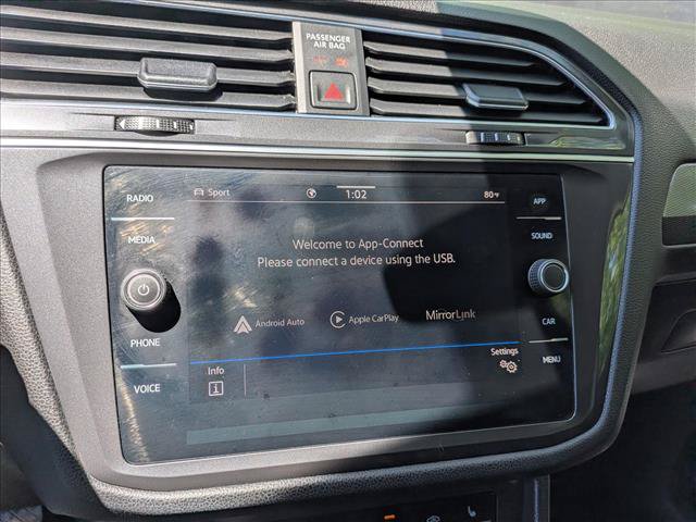 Certified 2023 Volkswagen Tiguan SE AWD/4WD image 32