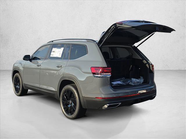 New 2026 Volkswagen Atlas SE image 3