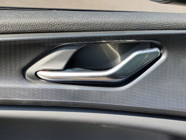 New 2025 Jeep Grand Cherokee L Laredo w/ Luxury Tech Group I image 12