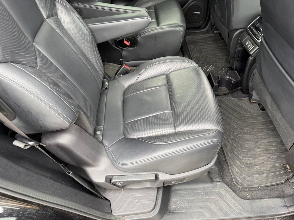 Used 2022 Subaru Ascent Limited w/ Technology Package AWD/4WD image 20