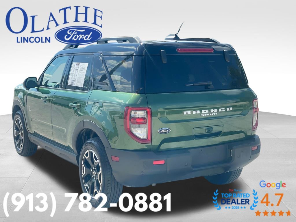 Used 2025 Ford Bronco Sport Outer Banks w/ Outer Banks Tech Package+ AWD/4WD image 3