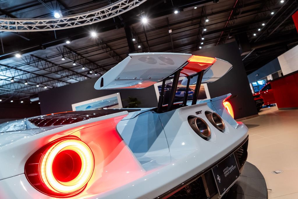 Used 2020 Ford GT Heritage Edition image 29