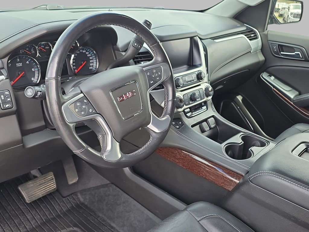 Used 2019 GMC Yukon XL SLT AWD/4WD image 18