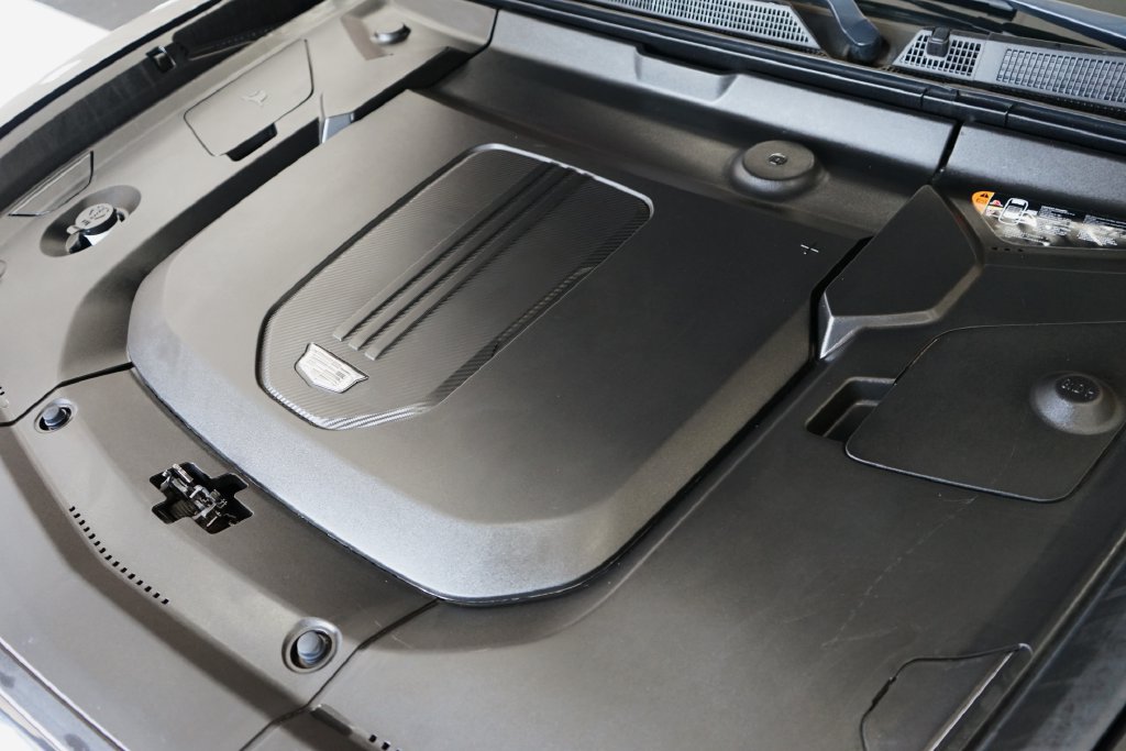 Used 2024 Cadillac Lyriq Sport w/ LPO, Floor Liner Package AWD/4WD image 60