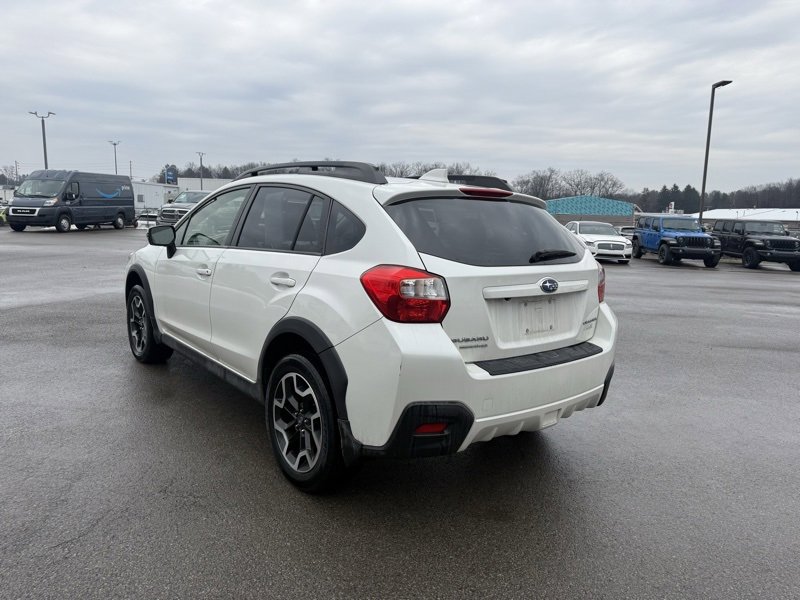Used 2017 Subaru Crosstrek 2.0i Limited image 8