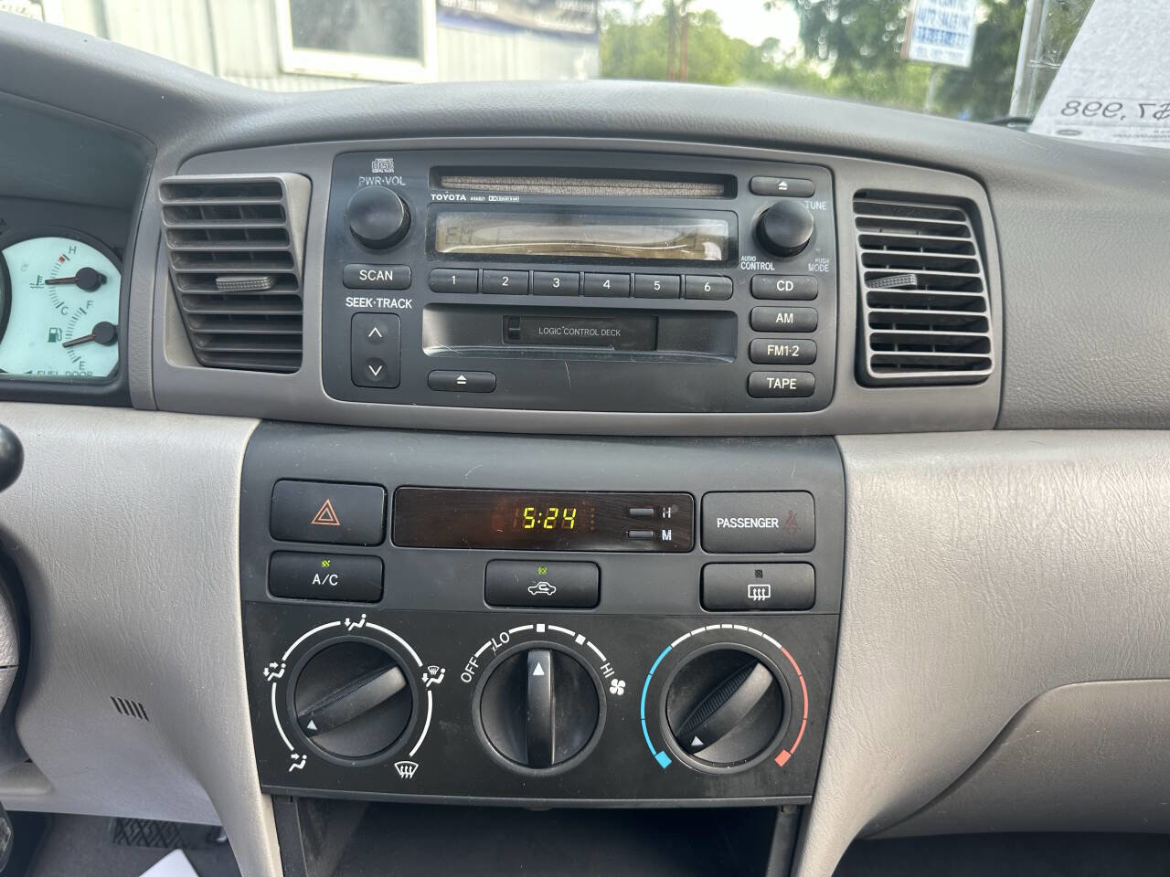 Used 2003 Toyota Corolla CE image 19