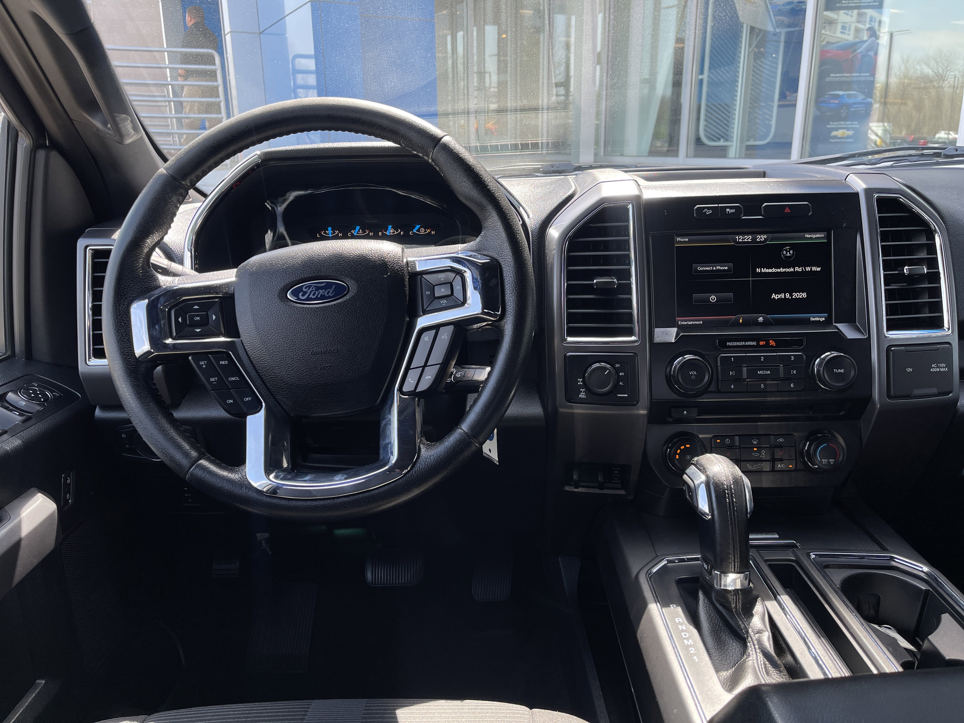 Used 2015 Ford F150 XLT w/ Equipment Group 302A Luxury image 18