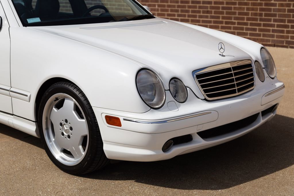 Used 2000 Mercedes-Benz E 55 AMG Sedan image 31