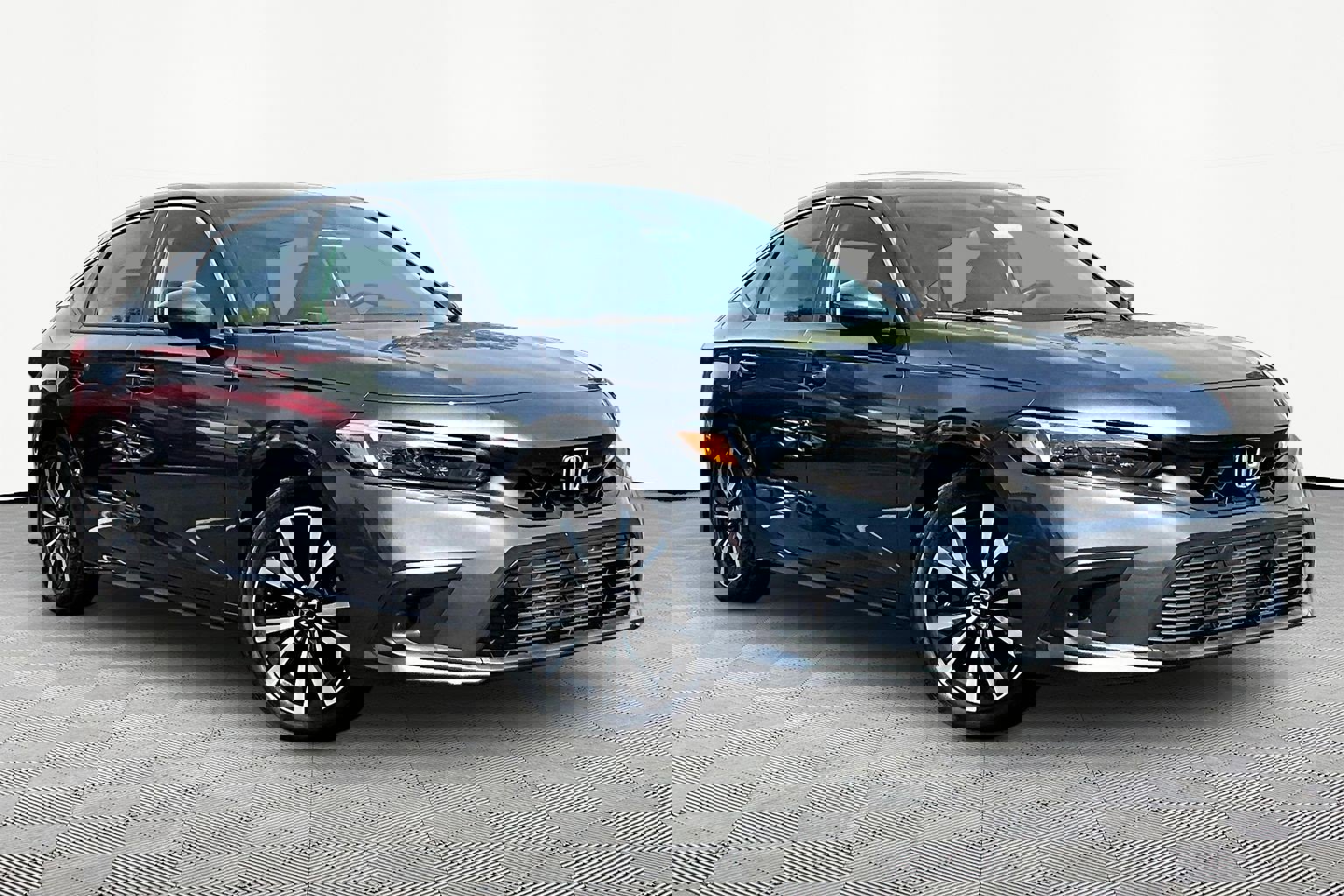 Used 2023 Honda Civic EX-L image 3