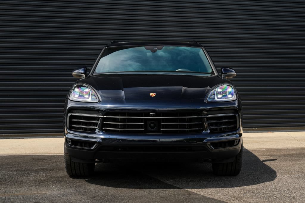 Certified 2023 Porsche Cayenne Platinum Edition AWD/4WD image 6