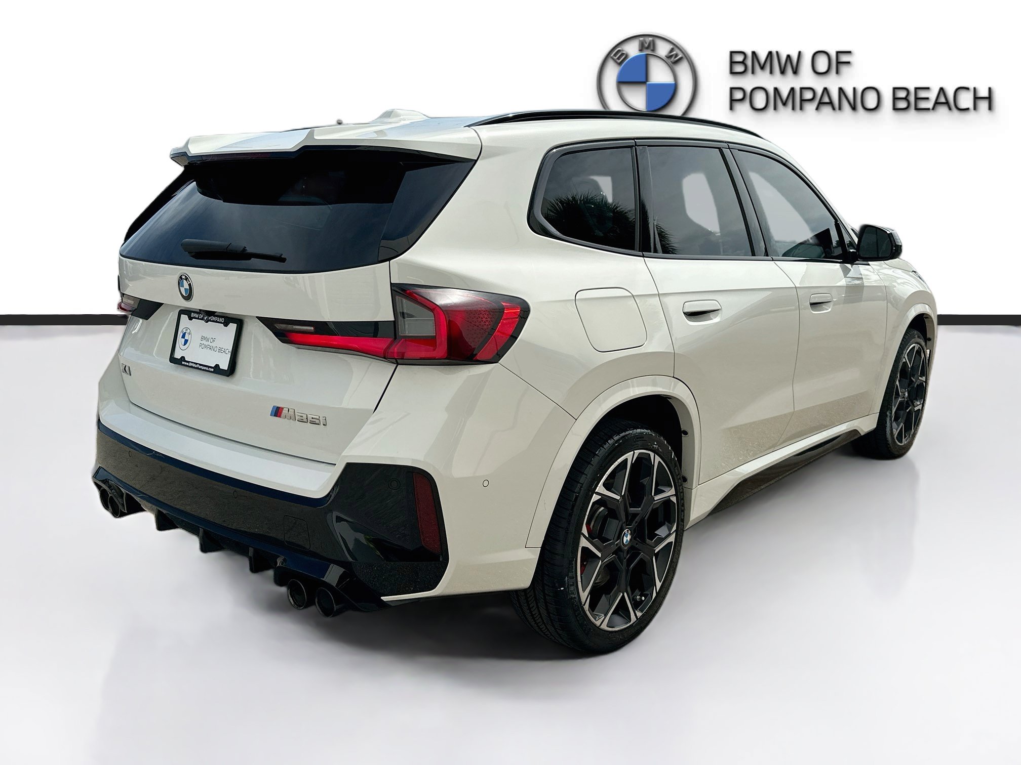Certified 2024 BMW X1 M35i w/ Premium Package AWD/4WD image 7