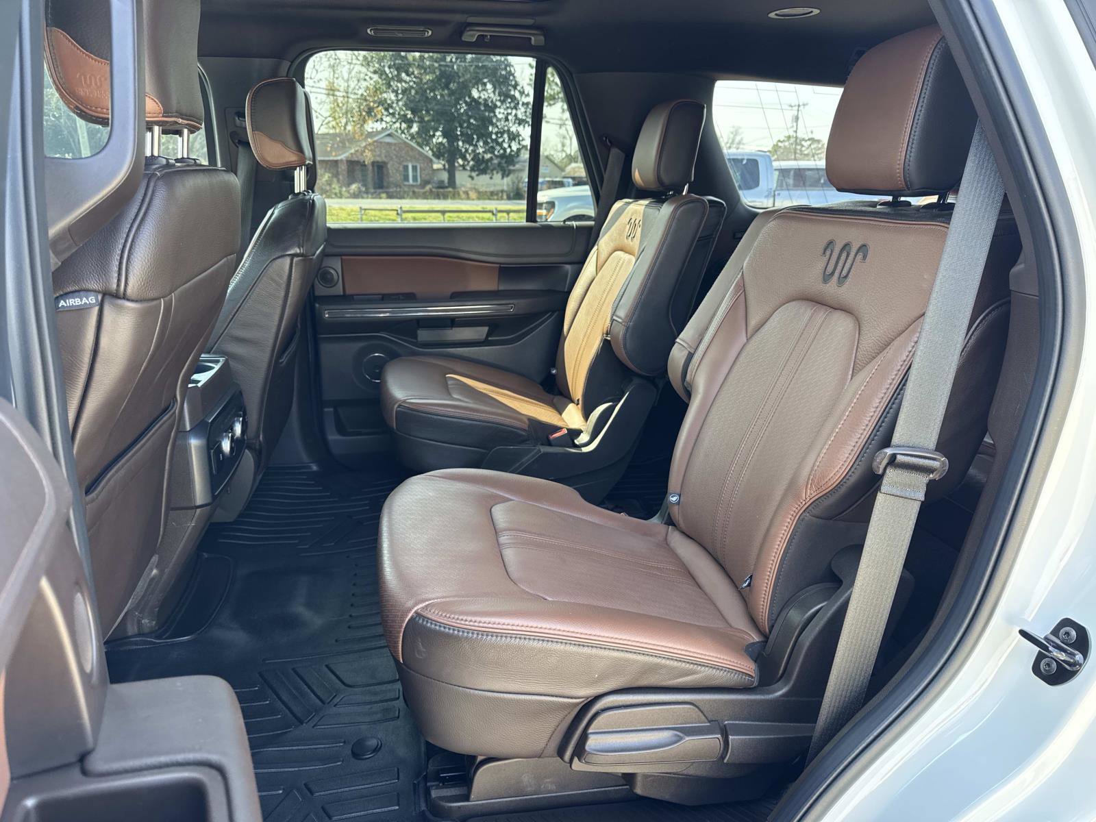 Used 2024 Ford Expedition King Ranch AWD/4WD image 13