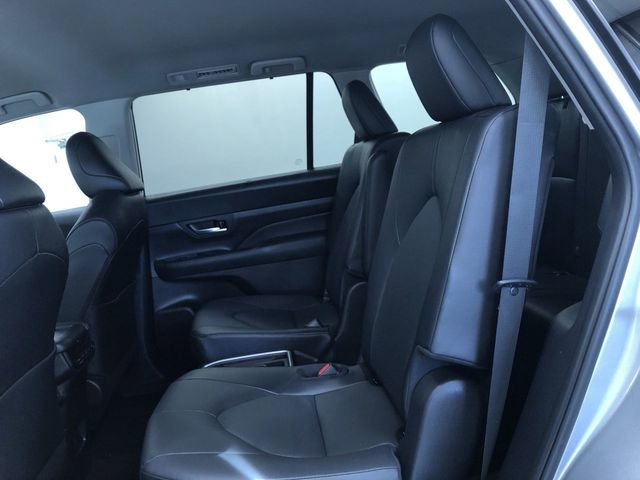 Certified 2025 Toyota Grand Highlander AWD image 20