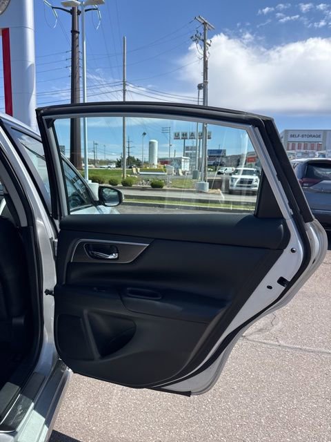 Used 2015 Nissan Altima 3.5 SL image 17