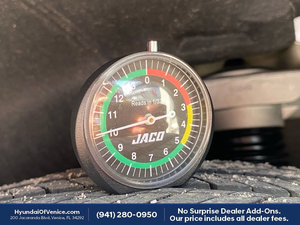 Certified 2026 Hyundai Tucson Limited FWD image 8