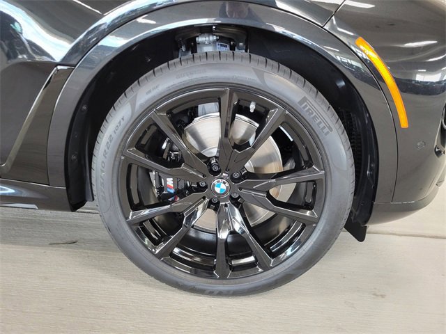 New 2026 BMW X7 xDrive40i w/ Executive Package image 4
