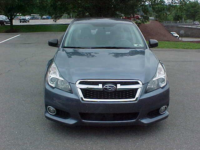 Used 2014 Subaru Legacy 2.5i w/ Alloy Wheel Package image 3