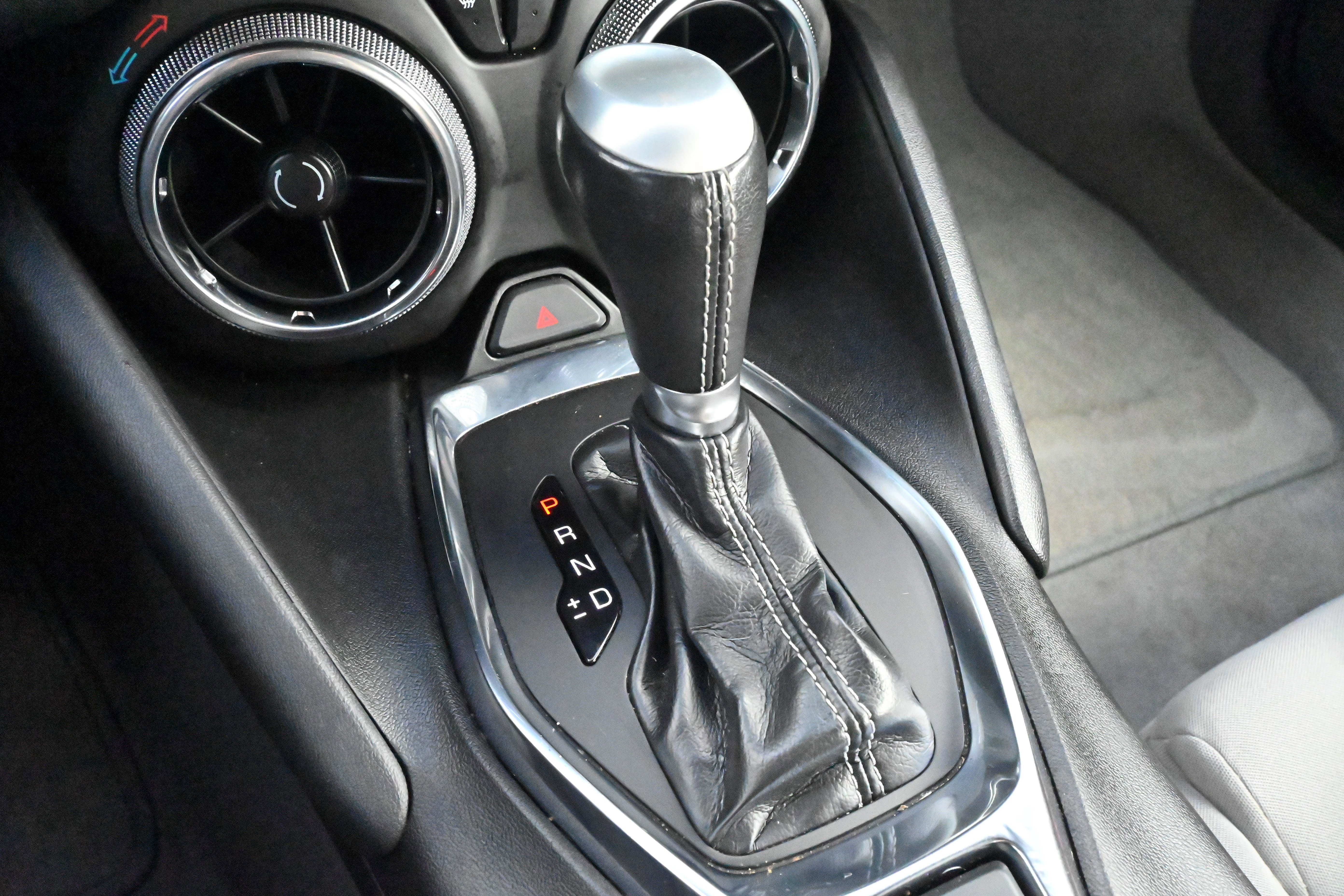 Used 2023 Chevrolet Camaro LT image 18