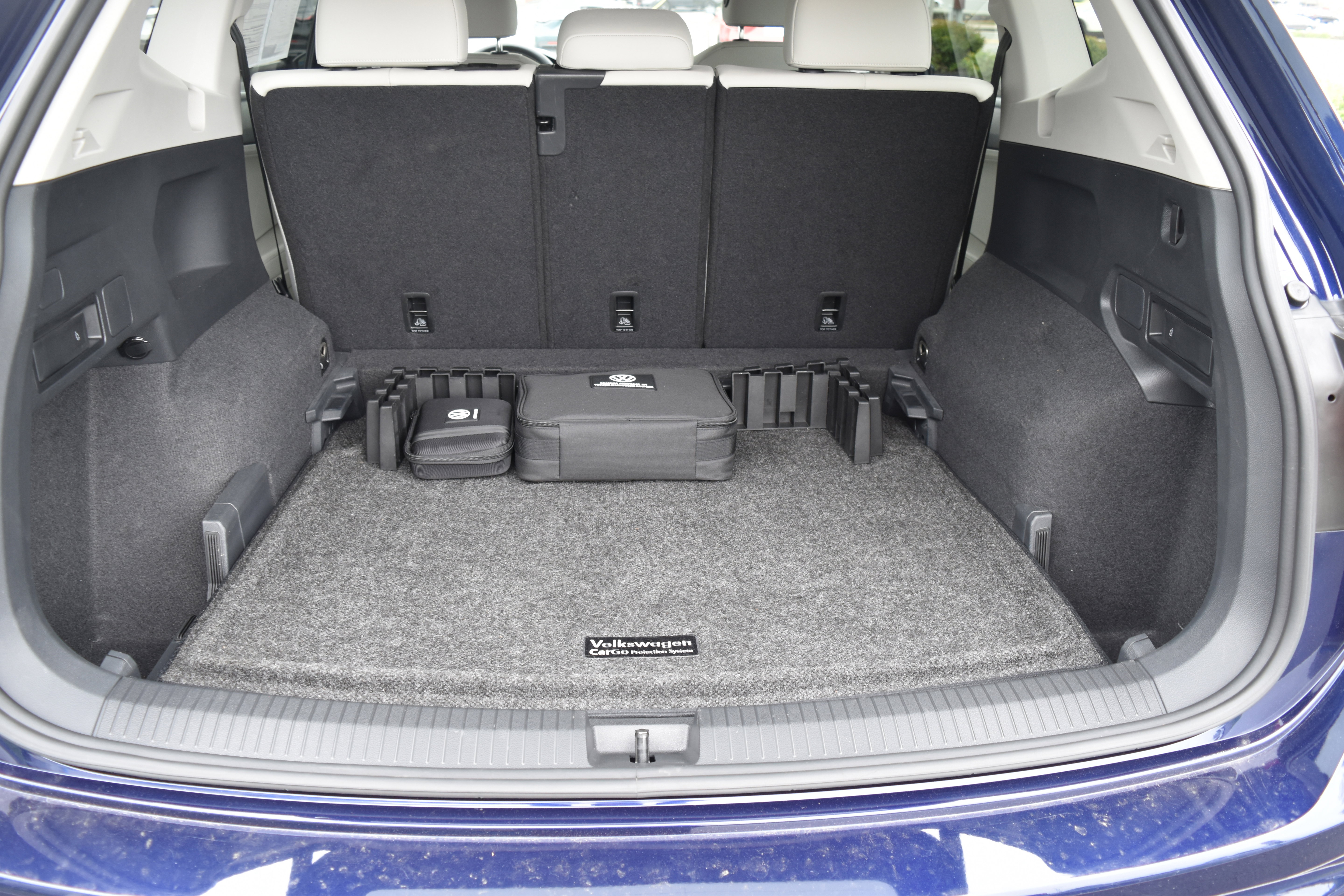 Used 2022 Volkswagen Tiguan SE AWD/4WD image 10