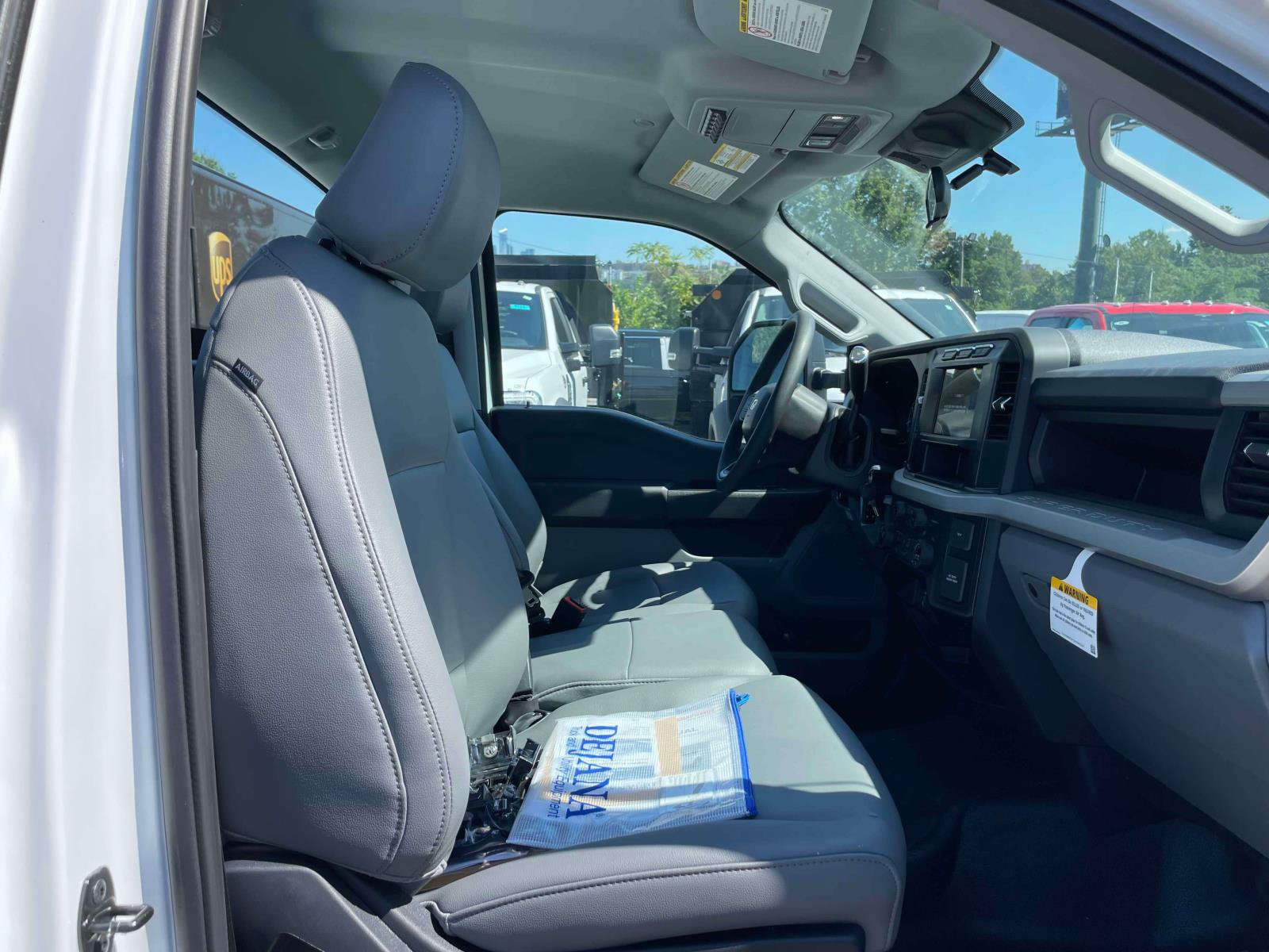 New 2023 Ford F250 XL w/ FX4 Off-Road Package AWD/4WD image 10