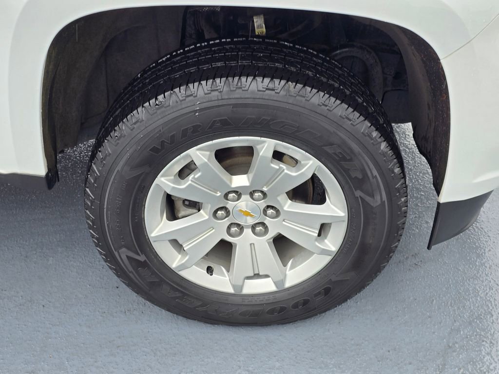 Used 2022 Chevrolet Colorado LT AWD/4WD image 9