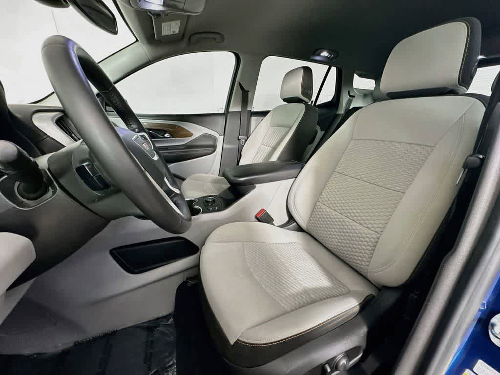 Used 2020 GMC Terrain SLE w/ Driver Convenience Package FWD image 12