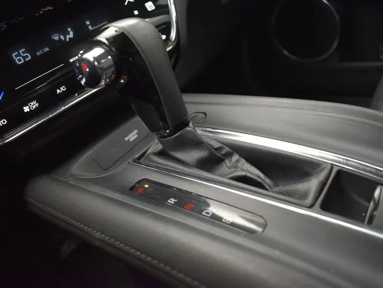 Used 2020 Honda HR-V EX-L image 35