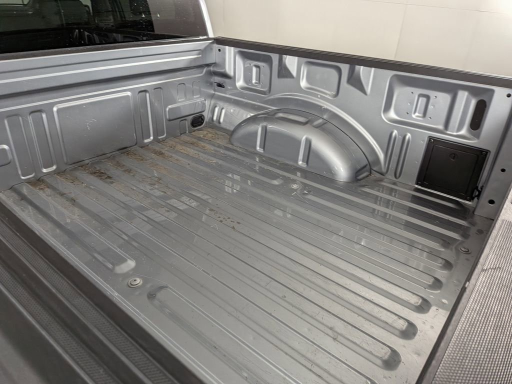 Used 2025 Ford F150 XLT w/ Equipment Group 301A Standard AWD/4WD image 9