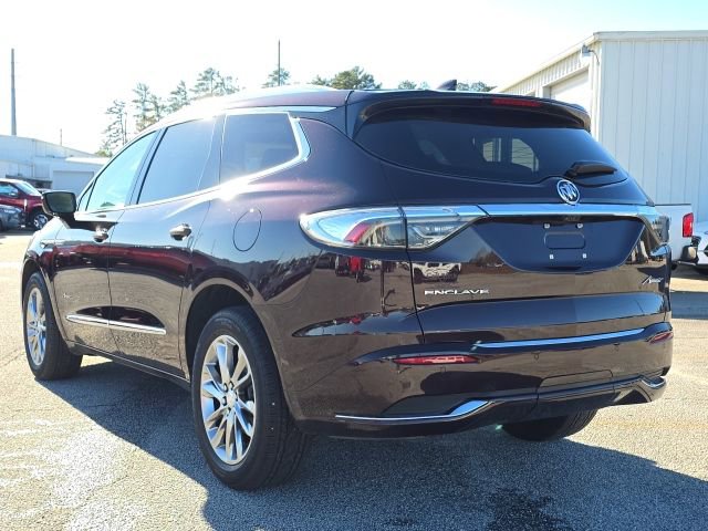 Used 2022 Buick Enclave Avenir w/ Avenir Technology Package image 3