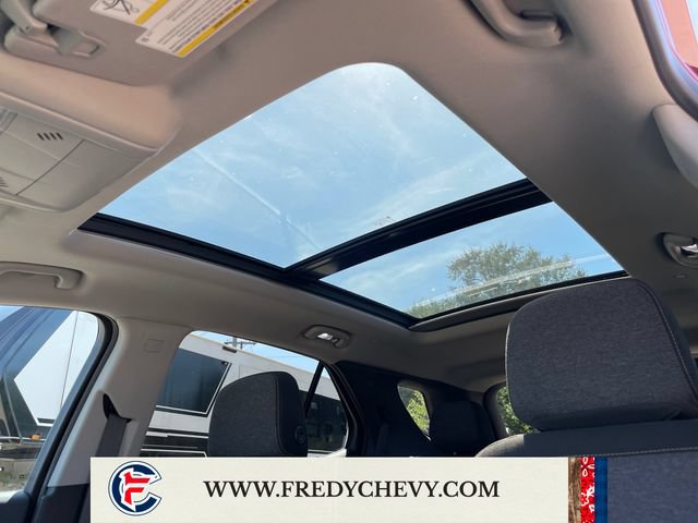 Used 2023 Chevrolet Equinox LT AWD/4WD image 22