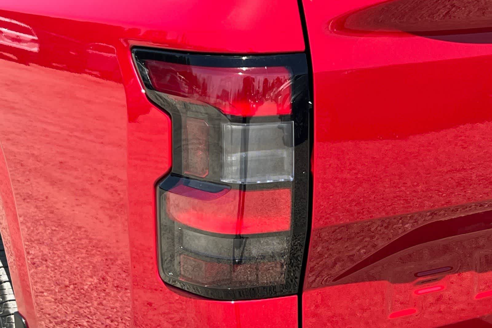New 2026 Nissan Frontier SV w/ Tow Package RWD image 31