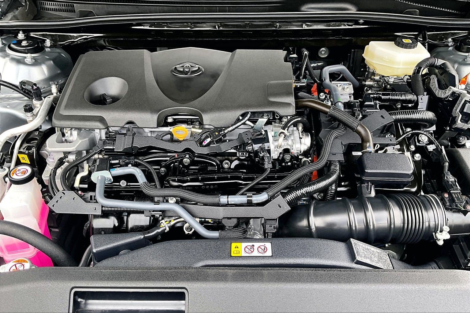 Used 2026 Toyota Camry SE w/ Convenience Package FWD image 10