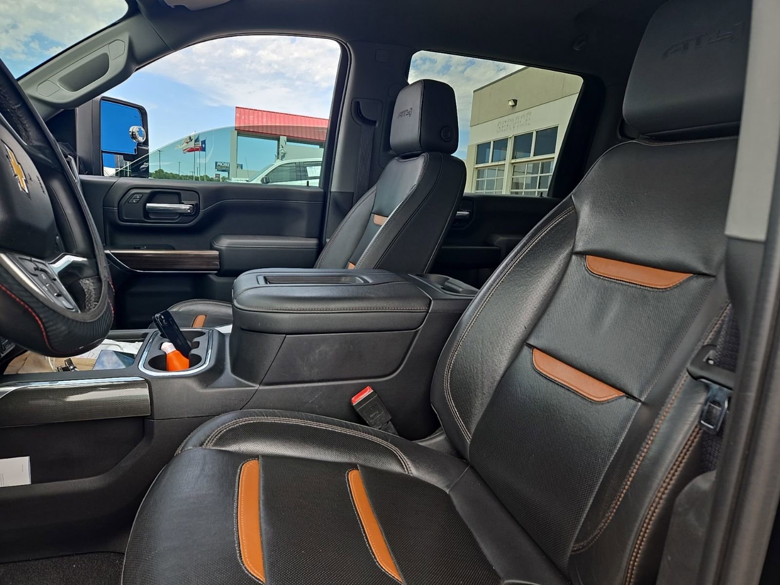 Used 2021 Chevrolet Silverado 2500 LT w/ Texas Edition AWD/4WD image 16