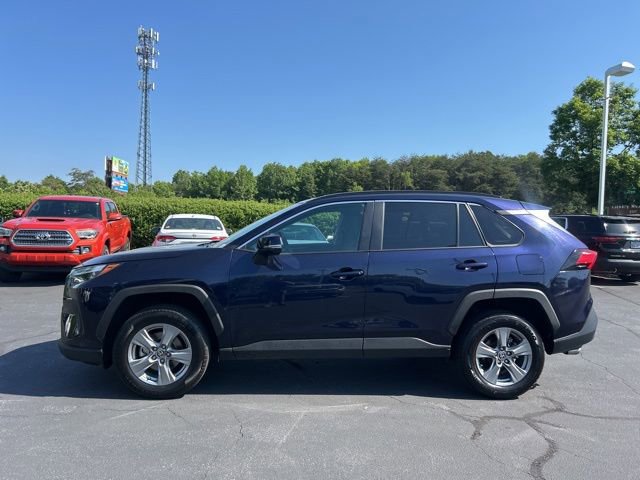 Used 2024 Toyota RAV4 XLE FWD image 12