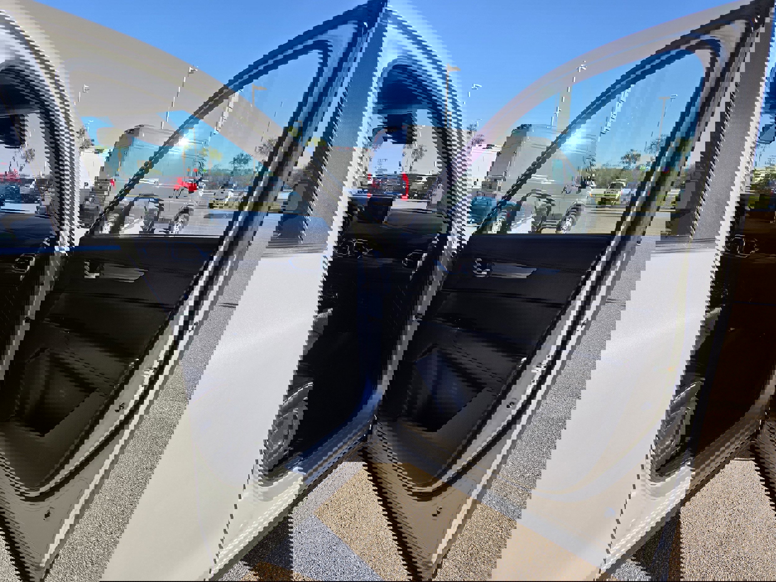 Used 2025 MAZDA CX-5 AWD 2.5 S w/ Select Package image 17