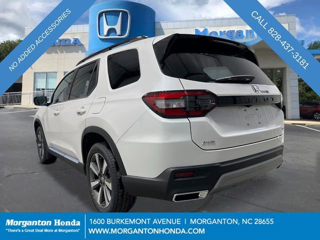 New 2025 Honda Pilot Touring image 3