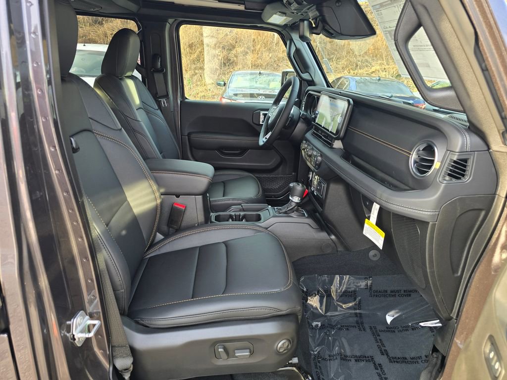 New 2026 Jeep Wrangler Sahara image 28