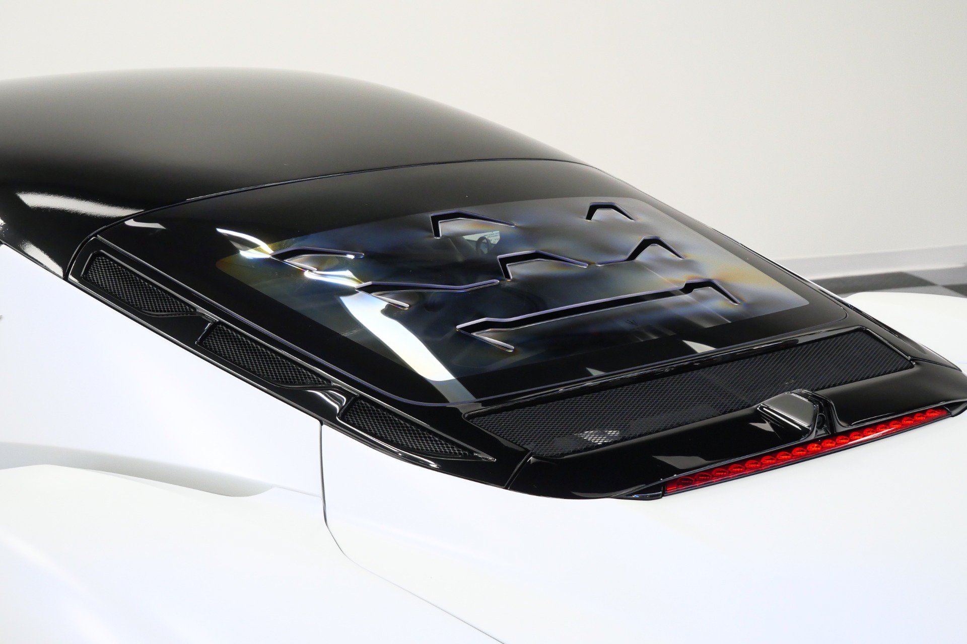 Used 2023 Maserati MC20 Coupe RWD image 40